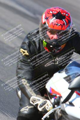 media/Jan-14-2024-SoCal Trackdays (Sun) [[2e55ec21a6]]/Turn 12 Inside (945am)/